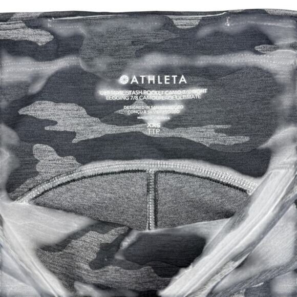 Athleta Ultimate Stash Pocket Camo 7/8 Tight Size XXS - Picture 7 of 9